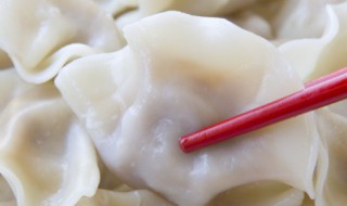 白菜蒜苗肉馅饺子怎样做 如何用白菜蒜苗肉馅饺子