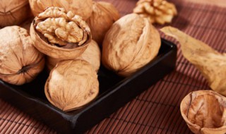 核桃在冰箱里怎么存放 存放核桃的方法