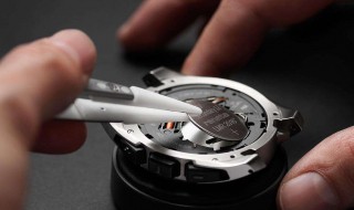 表里进水雾了怎么回事 表里进水雾了怎么办