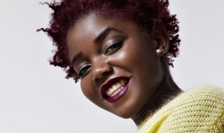 皮肤黑的人应该穿什么颜色 皮肤黑穿什么颜色好看