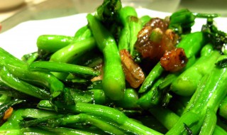 排骨菜心如何做 排骨菜心的烹饪方法