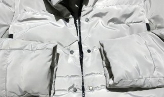 羽绒服洗成坨了怎么办 羽绒服洗了以后一坨一坨解决方法