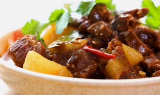 红烧羊肉加工方法 红烧羊肉加工方法如下