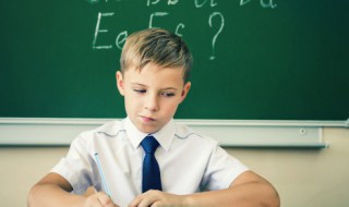 介绍班级情况的句子 描写班级的句子推荐