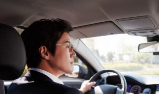 自动挡汽车下坡方法 自动挡汽车如何下坡