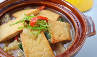 怎样做白菜煲 白菜豆腐煲的做法