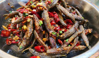 怎样做油炸泥鳅 油炸泥鳅的做法步骤