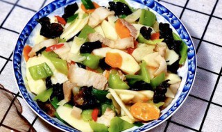 青椒炒山药制作方法 青椒炒山药怎么做呢