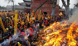 祭拜去世的人的礼仪 祭拜去世的人的礼仪分享