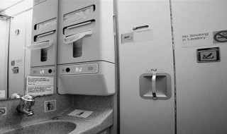 民航飞机厕所在哪里位置 民航飞机厕所位置介绍
