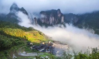 大山深处唯美诗句 咏大山深处的诗句有哪些