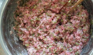 牛肉香菇饺子馅的做法 牛肉香菇饺子馅怎么做