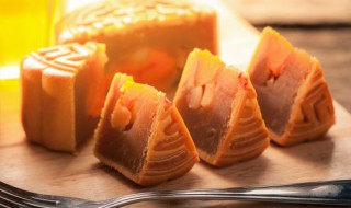 面对琳琅满目的月饼该如何挑选 面对琳琅满目的月饼该怎么挑选