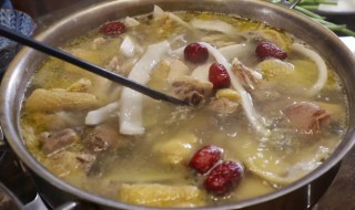 棷子煲鸡的做法 棷子煲鸡怎么做