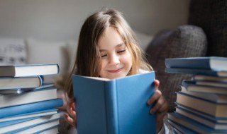 夜深千帐灯的深是什么意思 夜深千帐灯的出处