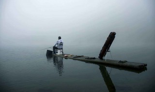 台钓上下钩之间的钩距是几厘米? 台钓上下钩之间的钩距调整方法