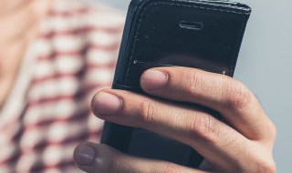 微信收款关联两个手机 收款的时候怎么设置成同时播报呢