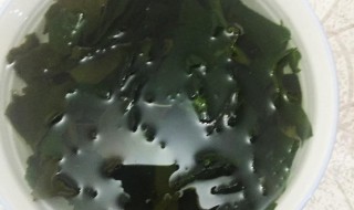 炸烹海带的做法 炸烹海带做法如下