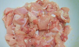 泡椒兔丁的做法 如何做泡椒兔丁