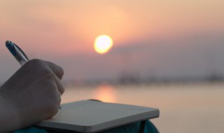 描写大海的句子励志语录 正能量的大海语录