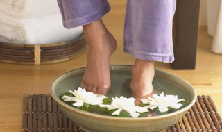 冬天男人睡觉脚冷解决方法 可以怎么改善男人脚冷的问题