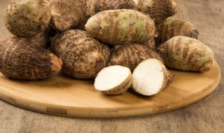 芋头烧鸭的做法步骤 芋头烧鸭的做法步骤简述