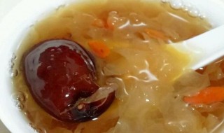 如何做单份银耳羹 单份银耳羹的做法