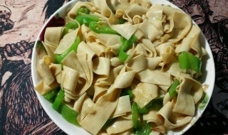 如何做卤豆皮 家常卤豆皮的做法介绍