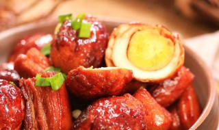虎皮蛋焖红烧肉的做法 如何做虎皮蛋焖红烧肉