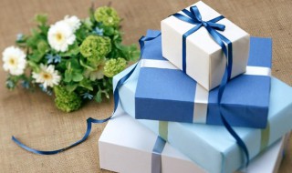 送女朋友生日礼物最好 送女生应选什么生日礼物?