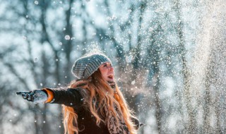 描写雪景的诗句有哪些 描写雪的诗句集锦