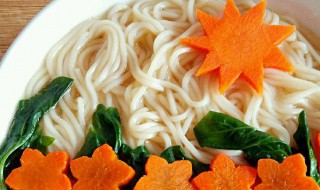 又好吃又简单长寿面（最简单的长寿面）