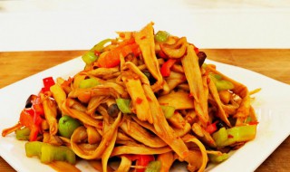 杏鲍菇怎么做好吃简单（杏鲍菇怎么做好吃简单杏鲍菇需焯水）