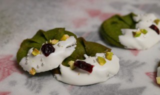 曲奇饼干的简单做法（自制曲奇饼干的简单做法）