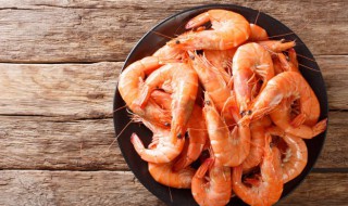 柠檬黑椒鲜虾如何做（柠檬泡椒虾的做法大全）