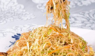 三丝炒粉干如何做（三丝炒粉丝的做法大全）