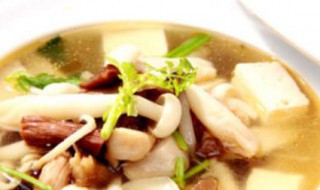 萝卜菌菇煲如何做(萝卜炒菌菇)