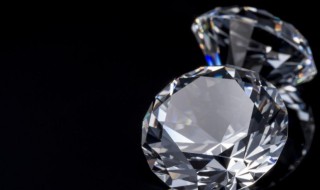 莫桑石和钻石有什么区别 莫桑石和钻石的区别