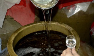 粮食酒和勾兑酒的区别代码 粮食酒和勾兑酒的区别代码是什么