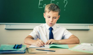 童组词 汉字童组词