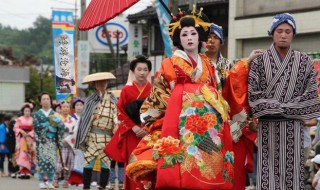 日本花魁巡街的来历 日本花魁巡街的来历介绍