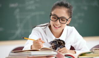 诡异是什么意思 词语诡异的意思