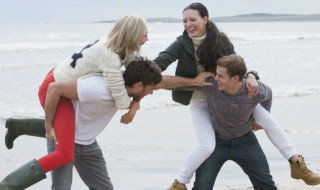 与死缠烂打的意思 死缠烂打的意思