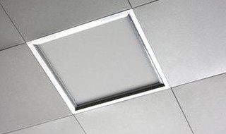 卫生间集成吊顶灯坏了怎么换 吊顶灯安装盘点