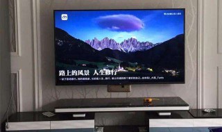 姑娘下飞机拿错箱子什么电视 具体介绍