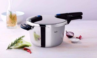 怎样清洗电高压锅发热盘 看这里