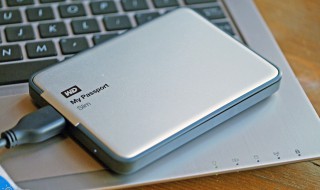 为什么硬盘达不到描述的一半速度 移动硬盘怎么达不到官方宣传的速度