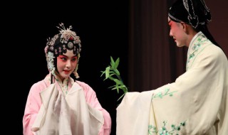 牡丹亭故事梗概和主题思想（《牡丹亭》的故事内容）