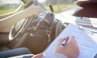 汽车不小心加入劣质汽油怎么办 不小心加了劣质汽油怎么办