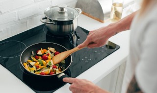 关于做饭的口语句子(关于做饭的口语句子有哪些)